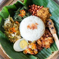 Nasi Campur Betutu Komplit