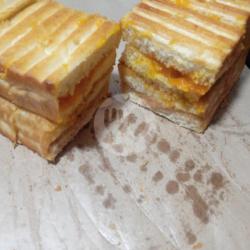 Roti Bakar Srikaya-kacang
