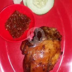 Ayam Potong Goreng / Bakar   Lalapan   Sambal (terasi / Sambal Bawang)