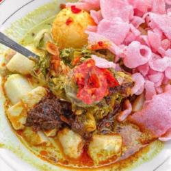 Ketupat Padang Rendang