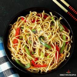 Veg. Hakka Noodles