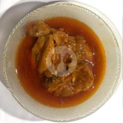 Semur Ayam Kuah Pedas