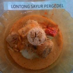 Lontong Sayur Pergedel