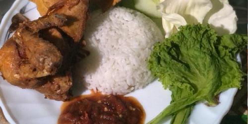 Pecel Ayam Pak Kusnadi, Krukut