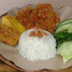 Nasi   Ayam Geprek   Tahu   Tempe   Lalapan