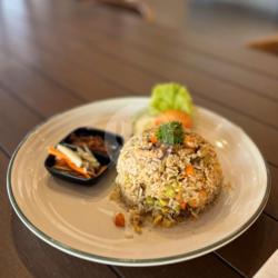 Nasi Goreng Salmon