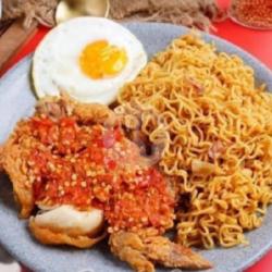 Indomi Ayam Geprek   Telur