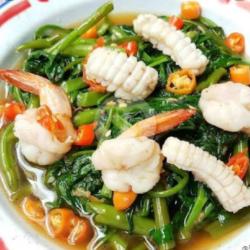 Tumis Kangkung Seafood