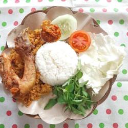 Nasi Kepala Kremes