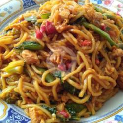 Mie Lambok