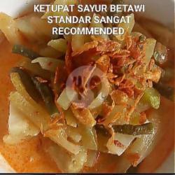 Ketupat Sayur Betawi