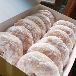 Donat Salju Isi 12