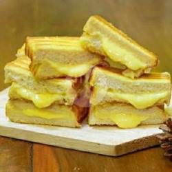 Roti Bakar Bandung Vanilla Susu