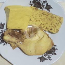 Paket Nasi Ayam   Susu Panas