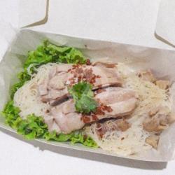 Bihun Soup With White Cut Chicken