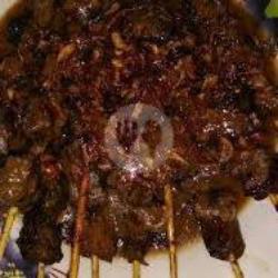 Sate Sapi Bumbu Kacang