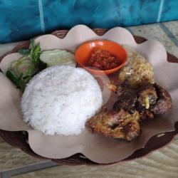 Paket Komplit Nasi Ampela Ati Goreng