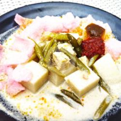 Lontong Sayur Tauco Polos