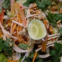 Green Mango Salad