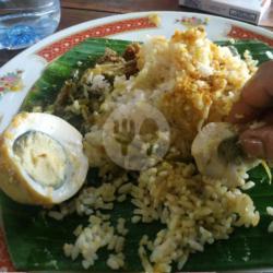 Ns Gulai Telur Bulat