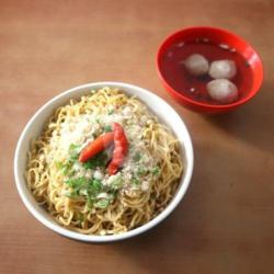 Hot Mie ( Asin / Manis ) Baso