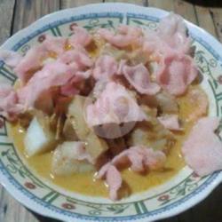 Lontong / Katupek Gulai Cubadak