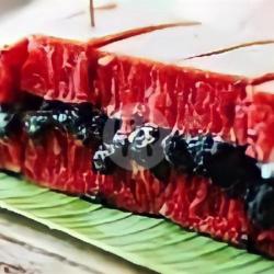 Red Velvet Kacang Coklat Wijen Susu