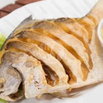 Ikan Kue Goreng Dadakan