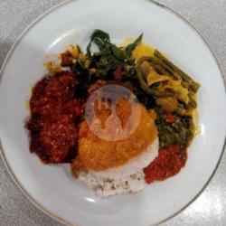 Nasi Rames Rendang Ayam