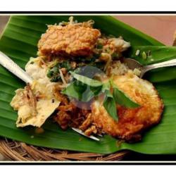 Nasi Pecel Rice Box (cita Rasa Masakan Khas Jawa)