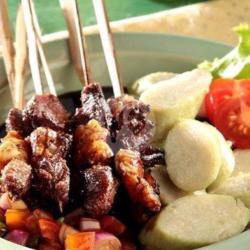 Sate Bumbu Kecapp Lontong