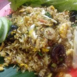 Nasi Goreng Gila   Sambel   Lalab Pisah