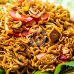 Menu Baru!!! Indomie Goreng Bakso