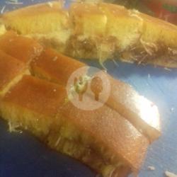 Martabak Manis Cokelat Chunky Bar Keju