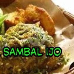 Ayam Penyet Sambal Ijo