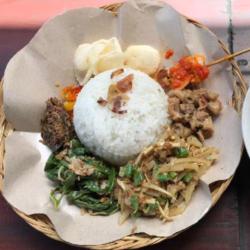 Nasi Lawar Gurita