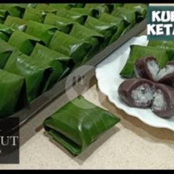 Lapek Bugis Ketan Hitam