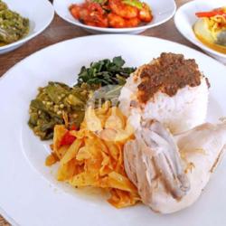 Nasi Rames Ayam Pop