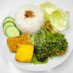 Paket Komplit Ayam Penyet Sambel Ijo