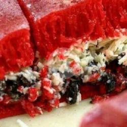 Red Velvet Kombinasi