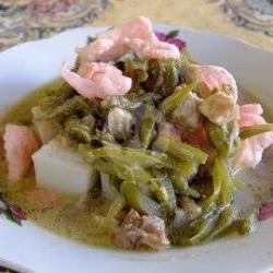 Lontong Ketupat Gulai Tauco   Telur