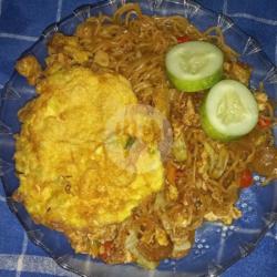 Indomie Nyemek Telur Dadar