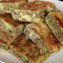 Martabak Super Daging Ayam Lapis Telur