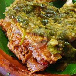 Bebek Goreng Kremes Penyet Sambel Ijo Pedas