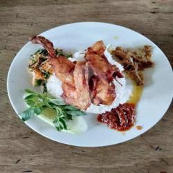 Ayam Goreng Urap