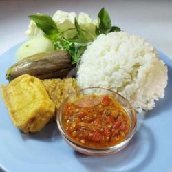 Nasi Tempe Tahu Terong Goreng