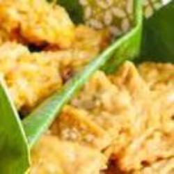 Godok Pisang Tepung Terigu Goreng   Bakwan Goreng