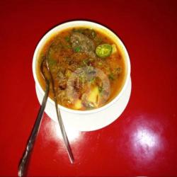 Sop Daging Kuah Santan