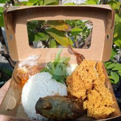 Nasi Lele Kremes   Tahu Tempe