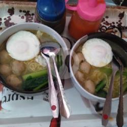 Indomie/sedap Rebus Telur